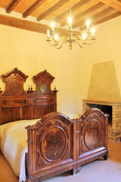 Room And Breakfast Torre Felino Room photo